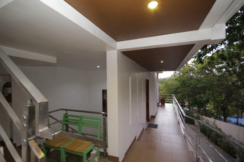 Westcliff Villa By Bluewaves Balabag  Luaran gambar
